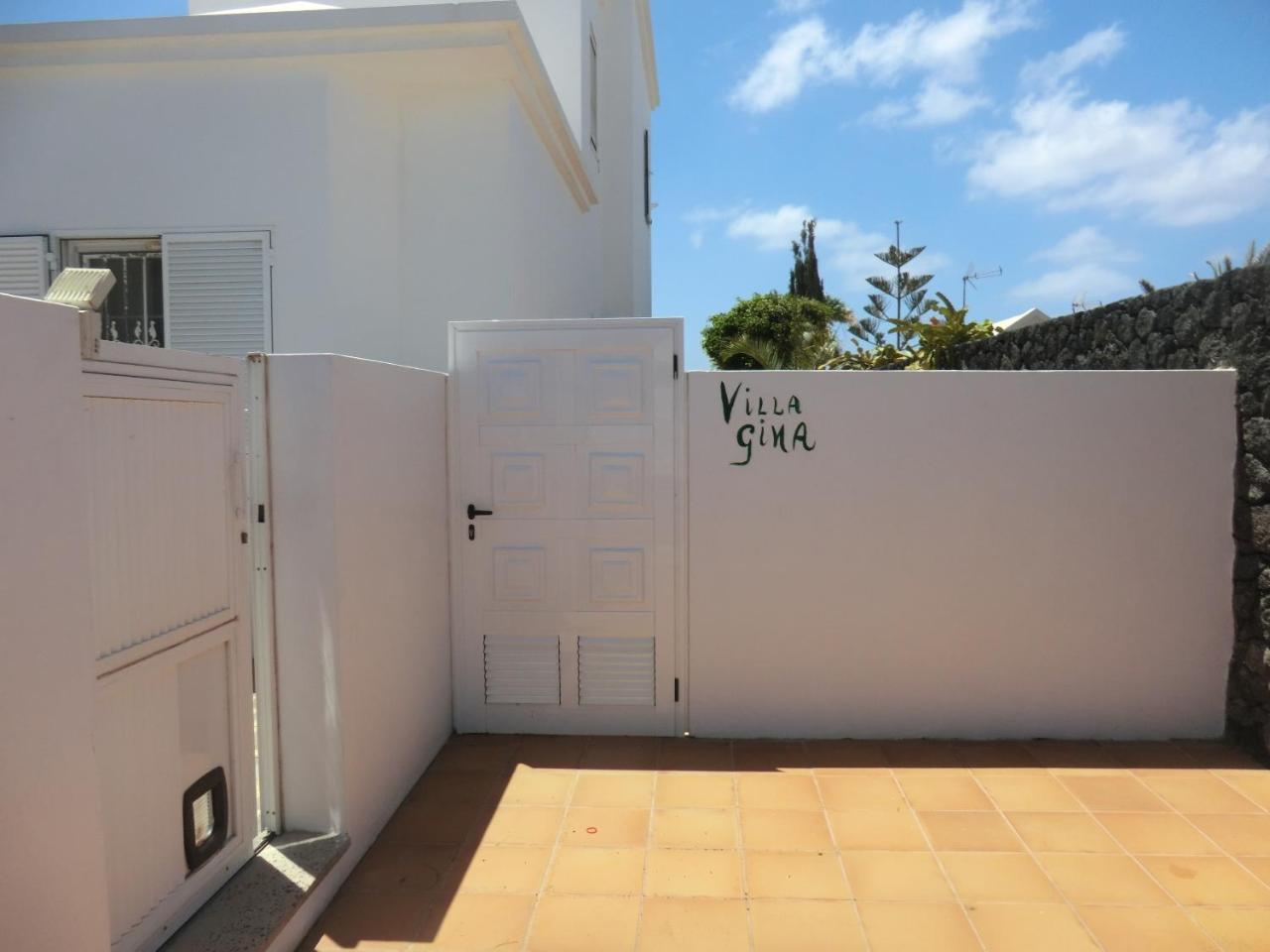 Apartments Gina Y Vista Oceano Пуерто дел Кармен Екстериор снимка